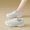 Nuevas zapatillas de correr de malla transpirables y ligeras para mujer, cómodas zapatillas blancas de estilo alemán con suela blanda