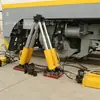 Enderezador de vías de tren ZYF-II (60) tipo re-rielador hidráulico equipo de re-rielado de vagón de ferrocarril tipo A re-rielador