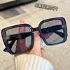 Gafas de sol nuevas 2025 para mujer de alto nivel especiales para conducir con protección solar anti-ultravioleta cara grande delgadas