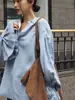 Qianhe Outono e Inverno Novo Estilo Estilo Japonês Moda Retrô Camisa Francesa Solta e Confortável Aparência Emagrecedora Top para Mulheres