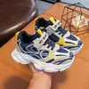 Tênis esportivos infantis para primavera e outono, antiderrapantes, casuais, versáteis, modernos, tênis estilo 'dad shoes' para meninos