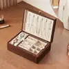 Caja de almacenamiento para joyas de madera maciza, exquisita y de alta gama, regalo de boda, gran capacidad para collares, pendientes, anillos y accesorios