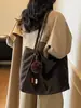 Bolsa de mano de moda para dropshipping, bolsa casual retro de gran capacidad, nuevo bolso de hombro para mujer otoño e invierno 2026