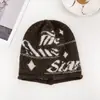 Chapéu Pomposo com Babado Jacquard para Mulheres, Outono/Inverno, Gorro Doce Quente Japonês, Faz o Rosto Parecer Menor, Touca para Cobrir as Orelhas