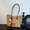 Bolso de Hombro Casual Retro de Gran Capacidad para Mujer 2025 Otoño Nueva Moda y Práctico Bolso de Viaje Bolso Tote