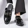 Zapatos casuales de cuero sin cordones, transpirables para hombre, mocasines pequeños de cuero, zapatos casuales de charol, zapatos náuticos para hombre, talla grande