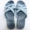 Sandalias de Cuña con Tiras Cruzadas de Nuevo Estilo 2026 Chanclas Casuales de Punta Abierta Exclusivamente para Suministro de Comercio Electrónico Transfronterizo