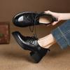 Sapatos Pequenos de Couro com Cadarço Básicos Versáteis de Couro Bovino Lavado de Primeira Camada 2025 Outono Salto Médio Grosso Bico Redondo Couro Genuíno Boca Profunda para Mulheres