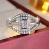 Anillo geométrico vintage de temperamento cruzado con circonita incrustada, súper ventas, moda, sensación de alta gama, bisel de doble capa, anillo de dedo personalizado de lujo ligero