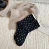 Meias de veludo australiano com bolinhas para crianças outono e inverno, forradas com fleece, espessadas, quentes, de armazenamento térmico, com bolinhas onduladas, meias de pelúcia para dormir, meias de cano médio