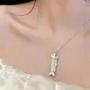 Livro vermelho pequeno explosões cinco imperadores dinheiro todo ano peixe colar feminino inteligente carpa dinheiro moeda corrente clavícula uma geração de cabelo