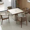 Juego moderno minimalista de mesa cuadrada de madera maciza para ajedrez y cartas con sillas, apto para salas de té y juegos de cartas