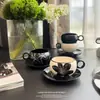 Taza de Café Lily Diseño de Nicho Taza de Cerámica y Platillo Set Taza para el Hogar Blanco y Negro Floral Arte Latte Taza para Latte