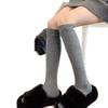 Meias de cano médio JK de fábrica, meias de cano médio listradas verticais cor branco-leite para o verão, meias simples fofas japonesas de felpa para mulheres