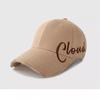 Gorra de Béisbol de Tapa Dura con Letras estilo Coreano para Mujer 2024 Nueva Llegada Negra Combinable Cabeza Grande Sombreado Muestra Rostro Pequeña Gorra de Béisbol Moderna