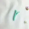 Grampo de pato de cor de gelatina da moda para crianças com ponta afiada, grampo de cabelo de cor fofa, outlet de fábrica
