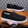 Zapatos sin cordones transpirables de lino para hombre, estilo fino de verano, suela suave, antideslizantes, zapatos casuales para caminar para papás de mediana edad