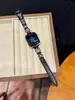 Resina de Arena Líquida Conector de Forma Especial Correa de Cuero Adecuado para Apple Watch iWatch 12ª Generación 11/10