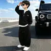 Conjunto de otoño para niño 2026 nuevo moderno y elegante ropa de otoño para niños sudadera para niño conjunto de dos piezas