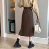 Falda Larga Marrón con Abertura para Mujer Otoño e Invierno 2021 Nueva de Cintura Alta Ajustada de Longitud Media Falda de Traje Pequeña de Corte A