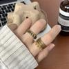 Anillo de encaje con borlas y cuentas doradas antiguas personalizadas para mujer, anillo de nicho de alta gama apilado para el dedo índice.