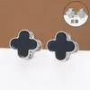 Ear Cuffs de Trevo de Quatro Folhas Estilo Xiaohongshu com Cravação de Zircônia para Mulheres, Brincos Exquisitos e de Alto Padrão em Cobre Puro Venda por Atacado