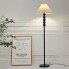 Luminária de chão em estilo retrô americano, design plissado para decoração de sofá de sala de estar, iluminação ambiente, luminária de cabeceira minimalista nórdica para proteção ocular para quarto
