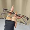 Nuevos Lentes Retro Ultraligeros de Moda Negros Simples con Sensación de Alta Gama Armazón de Lentes Disponible con Armazón de Lentes de Luz Antiazul