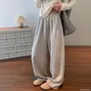 Calça de Maternidade Azul e Branca Macia e Pegajosa para Outono e Inverno Calça de Perna Larga Magra Preguiçosa Calça Cimitarra Caimento Solto Casual Esportiva Calça de Moletom