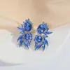 Pendientes Exagerados de Flores Europeos y Americanos Estilo Ins Fiesta Personalizados de Aleación con Diamantes Pendientes de Pedrería Geométricos Simétricos para Mujer