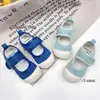 Tênis de Lona Infantil Verão Meninas Novos Sapatos para Crianças Pequenas Casuais Solado Macio Sapatos de Tecido para Bebê Creche Interno Sapatos Brancos