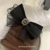 Tocado de Lazo Pasador Terciopelo Flequillo Francés Textura Organza Corea