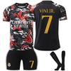 Ropa de Fútbol del Real Madrid Patrón de Dragón Edición Conmemorativa No.5 Bellingham 7C Rovinicus No.9 Mbappe Niños