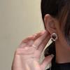 Pendientes de arco con textura de moda con diseño de nicho en plata esterlina S925, versión coreana, pendientes de textura INS simples de estilo coreano.