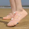 Fornecimento direto da fábrica de Quanzhou de sapatos antiderrapantes para homens e mulheres, sapatos para snorkeling e natação, sapatos de secagem rápida para vadear, sapatos para rafting em rio e trilha em riacho, sapatos de praia para crianças