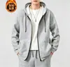 Nova blusa de moletom com capuz forrada de fleece para outono e inverno, solta e versátil, jaqueta esportiva casual com zíper e gola alta espessa