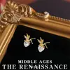 Pendientes Pequeños de Elfo con Circonita Estilo Vintage de Mediados de Siglo Pendientes Retro de Hada Flor Francesa Pendientes Elegantes de Alta Gama
