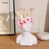 Jarrón de Cerámica con Forma Humana Creativo Nórdico, Decoración Minimalista Blanca para el Hogar, Estilo Creativo Ins Europeo de Lujo Ligero con un Toque de Alta Gama