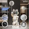 Proyección de Cielo Estrellado Adorno de Piso de Astronauta para Sala de Estar y Dormitorio Decoración del Hogar, Atmósfera Creativa de Alta Gama Regalo de Inauguración de Casa