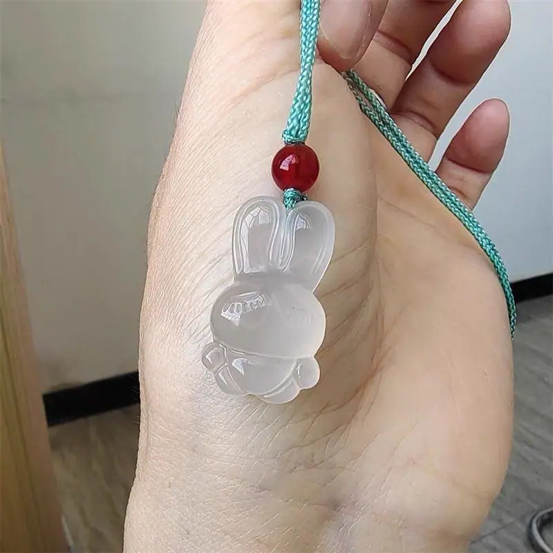 智贝详情图_10白玉髓大耳朵小兔子吊坠玛瑙玉石生肖玉兔可爱钥
