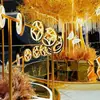 Iluminación y Dispositivo de Exhibición de Árbol de Dinero Creativo de Año Nuevo Accesorios para Registro de Celebridades de Internet en Centros Comerciales