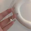 Collar Minimalista de Perlas para Equilibrio para Mujer, Nueva Cadena Versátil para Clavícula de Diseño de Nicho de Lujo Ligero Estilo Francés