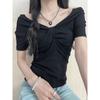 Camiseta sexy de manga corta con cuello en V y clavícula para mujer, con hombros descubiertos, entallada y con giro en la parte delantera y trasera.