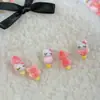 Acessórios de Arte para Unhas Gato de Espinheiro-Alvar Caramelizado Desenho Animado Morango Fofo 3D Brincos de Resina Strass Grampo de Cabelo Acessórios DIY
