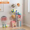 Rack de armazenamento para esportes em casa para basquete, futebol, vôlei, raquetes de badminton e equipamentos de ginástica; um rack de armazenamento e organização para bolas esportivas