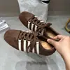 Sapatos Femininos Versáteis Sola Fina 2026 Forrest Gump Ballet Super Quente Salto Escondido Novo Estilo Outono Leve Tênis de Treino Alemão Mulheres