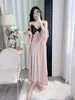 [Beijo Violeta] Camisola Longa, Estilo Sexy Pura Luxúria com Alças Finas Renda Francesa Cintura Modeladora Look de Fora Camisola