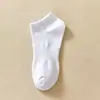 Meias para homens e mulheres, meias curtas para primavera e verão, cor sólida, finas, absorventes de suor, respiráveis, pretas, brancas, cinzas, meias invisíveis, antiderrapantes, não caem, meias de feira de rua