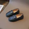 Sapatos de Moda Infantil Coleção Verão-Outono 2026 Bebê Estilo Coreano Modernos Retro Versáteis Mocassins Slip-On