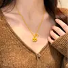 Collar de Calabaza de la Suerte Caballo Pequeño Hielo Picado Accesorios de Alta Retención de Color para Mujer Lujo Ligero Año del Caballo Año del Zodiaco Joyería Oro Arena Venta al por Mayor